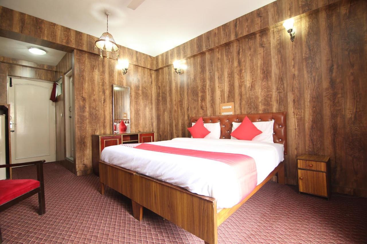 Hotel International Srinagar Exterior foto